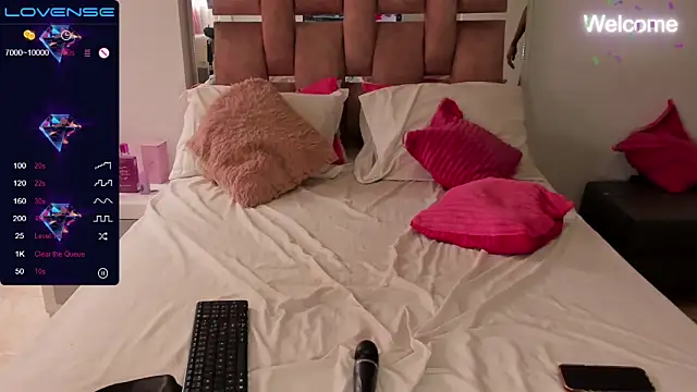 toriivyy online show from April 15, 5:06 pm