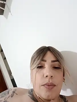 natalygolden69 online show from November 11, 2:45 pm