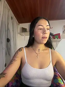 Snapshot of MadisonCambel chatting on March 14, 1:27 am MadisonCambel online show from March 14, 1:27 am