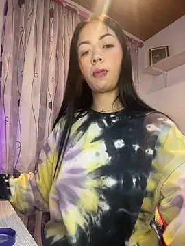 Snapshot of MadisonCambel chatting on January 23, 10:43 am MadisonCambel online show from January 23, 10:43 am