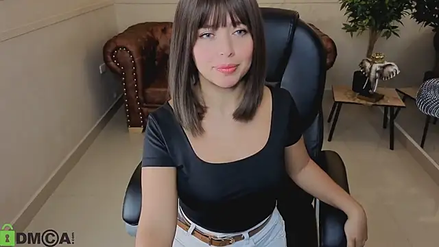 Snapshot of ROSE__15 chatting on June 10, 12:17 pm ROSE 15 online show from June 10, 12:17 pm