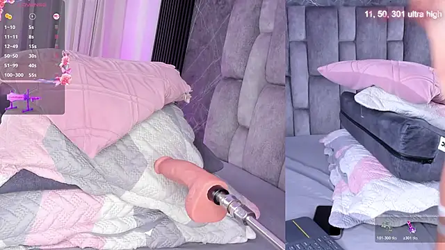 Snapshot of emily_fox1 chatting on December 15, 12:11 pm emily fox1 online show from December 15, 12:11 pm