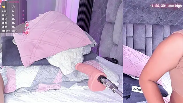 Snapshot of emily_fox1 chatting on December 1, 12:06 pm emily fox1 online show from December 1, 12:06 pm