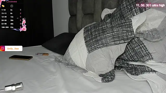 emily fox1 online show from February 3, 10:31 am