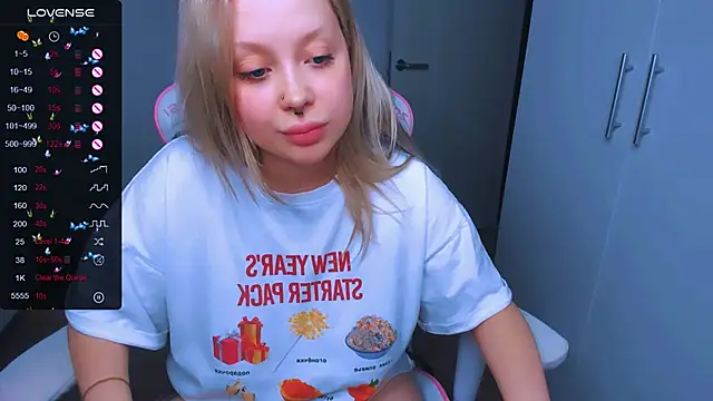 MonaLauu online show from January 16, 5:53 am