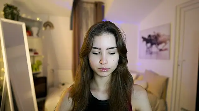 Snapshot of Abella_Danger_X chatting on January 15, 9:12 am Abella Danger X online show from January 15, 9:12 am