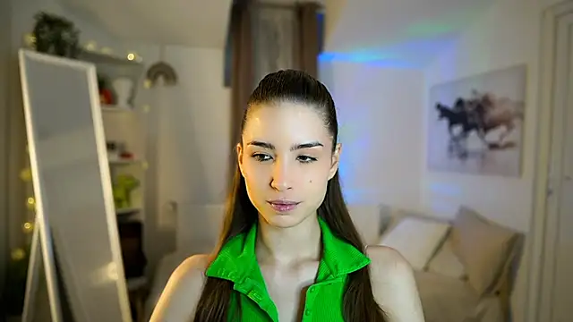 Snapshot of Abella_Danger_X chatting on February 5, 9:38 am Abella Danger X online show from February 5, 9:38 am