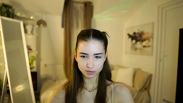 Snapshot of Abella_Danger_X chatting on January 12, 10:11 am Abella Danger X online show from January 12, 10:11 am