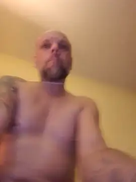 Ladyshaker82 online show from April 12, 11:30 pm