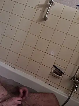 Ladyshaker82 online show from March 28, 4:57 am