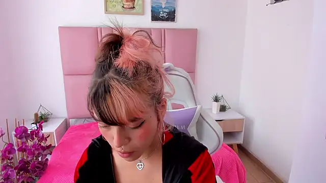 katalina garcia online show from February 13, 4:07 pm