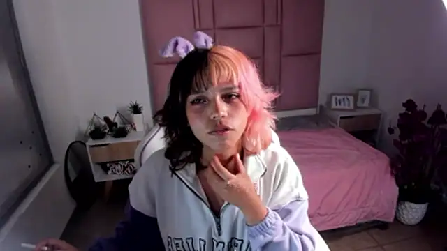 katalina garcia online show from January 6, 10:58 pm