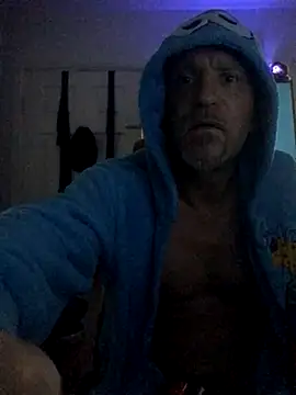 Snapshot of Verynaughtyx chatting on October 24, 9:52 am Verynaughtyx online show from October 24, 9:52 am