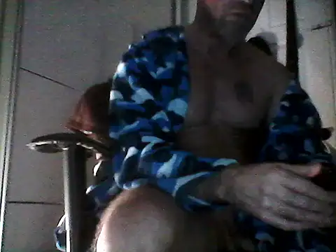 Snapshot of Verynaughtyx chatting on October 29, 5:34 pm Verynaughtyx online show from October 29, 5:34 pm