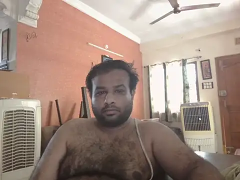 Snapshot of sura11311 chatting on June 13, 5:49 am sura11311 online show from June 13, 5:49 am