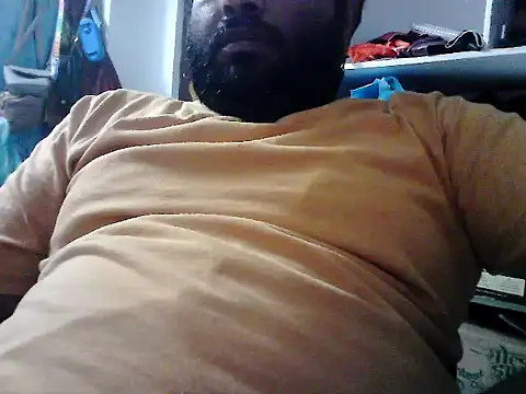 Snapshot of sura11311 chatting on July 6, 6:21 pm sura11311 online show from July 6, 6:21 pm