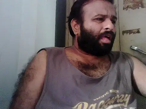 Snapshot of sura11311 chatting on July 18, 8:23 am sura11311 online show from July 18, 8:23 am