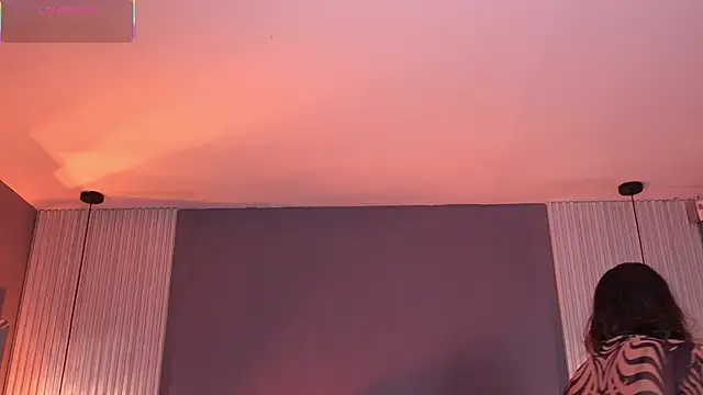 ValeryNova online show from June 3, 11:11 am