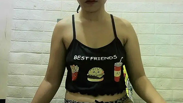 wildestsweetie online show from January 8, 11:11 pm