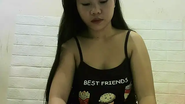 wildestsweetie online show from November 29, 11:05 pm