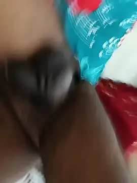 24HOTBOY25 online show from April 22, 7:04 am