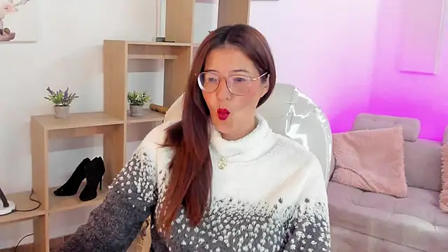 Snapshot of Antonnella_3 chatting on October 1, 12:31 pm Antonnella 3 online show from October 1, 12:31 pm