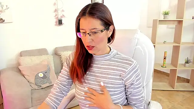 Snapshot of Antonnella_3 chatting on March 17, 1:08 pm Antonnella 3 online show from March 17, 1:08 pm