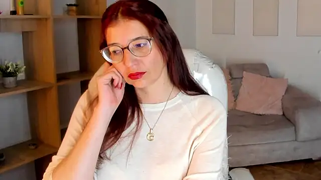 Snapshot of Antonnella_3 chatting on October 18, 12:40 pm Antonnella 3 online show from October 18, 12:40 pm