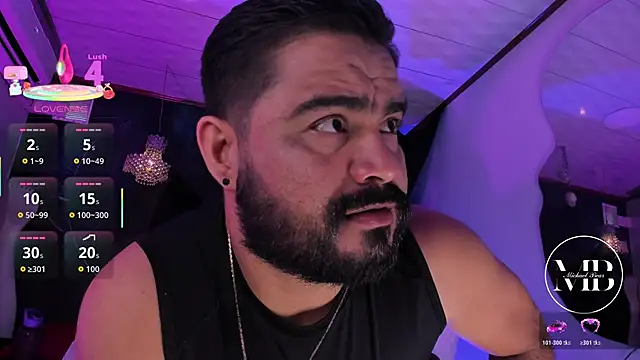 MichaelBear  online show from October 27, 1:12 pm