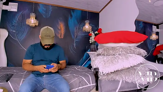 MichaelBear  online show from February 28, 12:05 pm