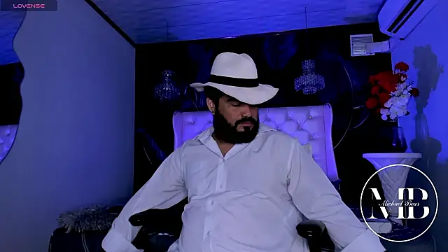 MichaelBear  online show from February 7, 12:13 pm