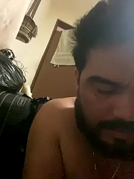 MichaelBear  online show from December 19, 9:17 pm