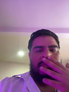 MichaelBear  online show from January 9, 6:15 pm