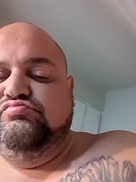 Snapshot of Mark691984 chatting on March 20, 9:48 am Mark691984 online show from March 20, 9:48 am