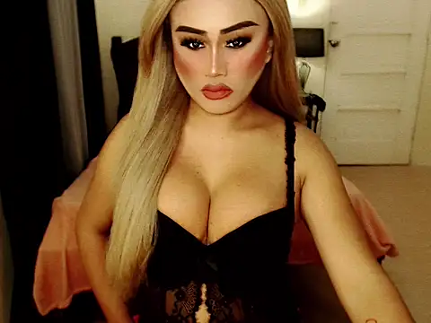 MISTRESS OF EVILCUMxx online show from March 17, 7:48 pm