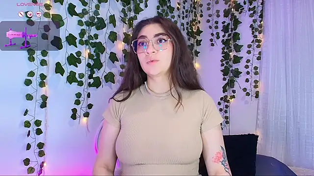 Samii Evans online show from October 11, 6:14 am