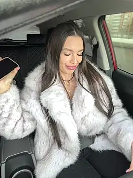 Emma Catt online show from February 18, 5:05 am