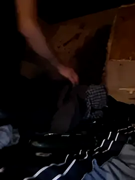 Snapshot of Wyley@xh chatting on November 8, 3:10 am Wyleyxh online show from November 8, 3:10 am