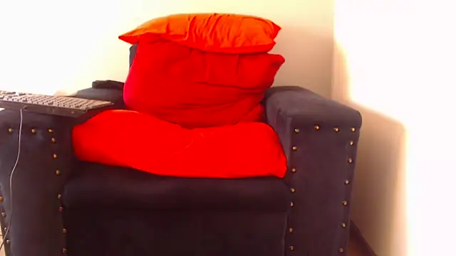 zuluboyxx online show from May 30, 5:36 am