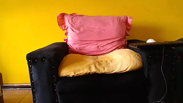 zuluboyxx online show from October 29, 6:34 am