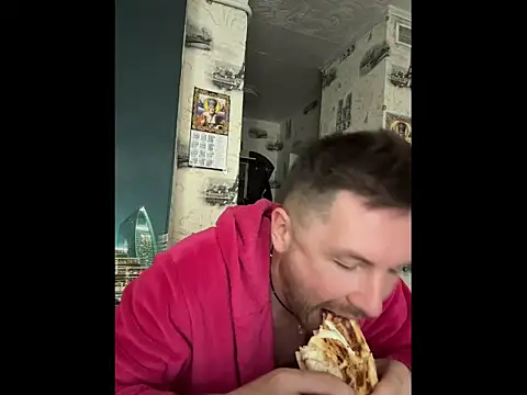 MartinBrandon online show from May 24, 12:16 pm