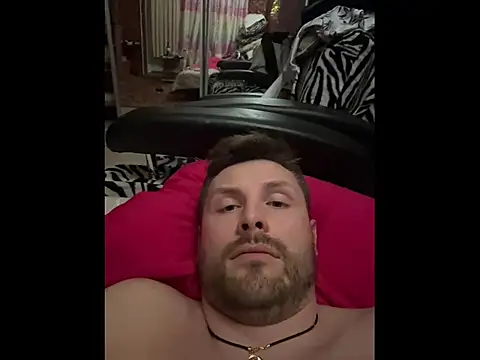 MartinBrandon online show from May 15, 11:47 pm