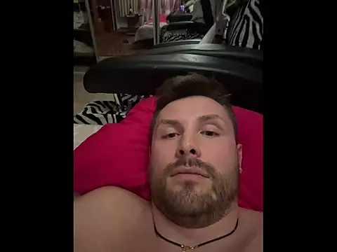 MartinBrandon online show from May 15, 11:36 pm