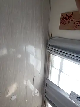 Juliana News online show from February 8, 8:28 pm