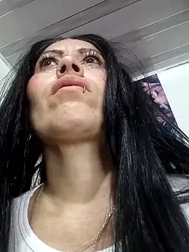 Snapshot of Tania_mature chatting on April 22, 5:20 pm Tania mature online show from April 22, 5:20 pm