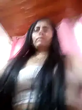 Snapshot of Tania_mature chatting on February 21, 7:10 pm Tania mature online show from February 21, 7:10 pm