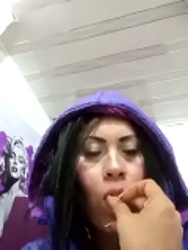 Tania mature online show from March 27, 6:42 pm