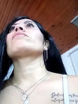Snapshot of Tania_mature chatting on June 26, 5:41 pm Tania mature online show from June 26, 5:41 pm