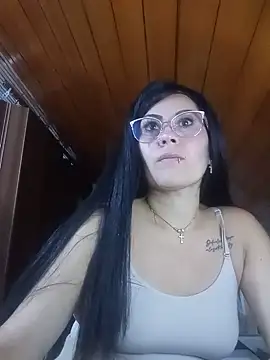 Snapshot of Tania_mature chatting on June 3, 5:50 pm Tania mature online show from June 3, 5:50 pm