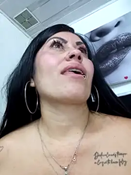 Tania mature online show from March 13, 5:07 pm